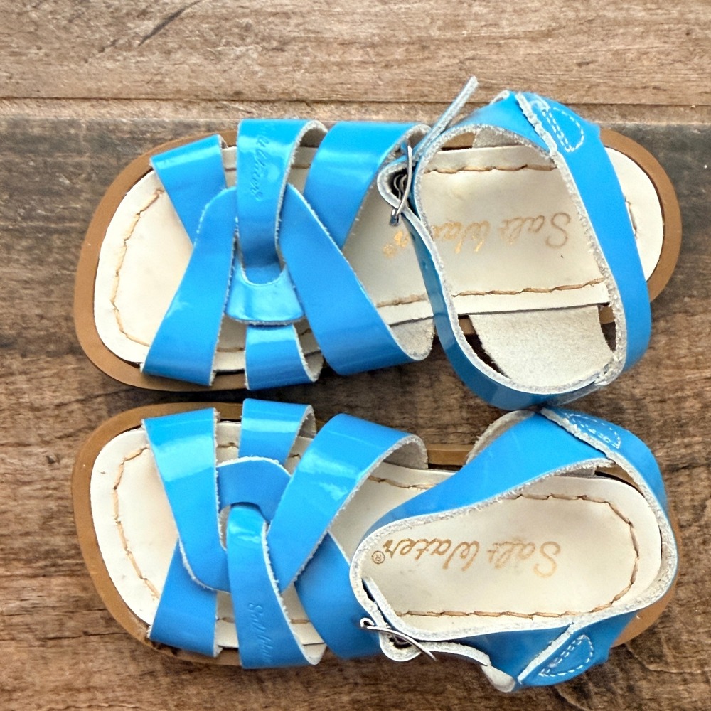 Salt Water by Hoy Toddler Original Shiny Waterproof Sandals, Turquoise, 7 - Picture 3 of 8